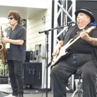 <p>Poppa Chubby and his band</p>