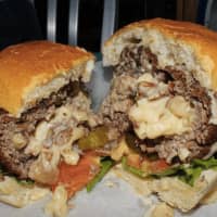 <p>The gouda mac-and-cheese stuffed truffle burger at Callahan&#x27;s</p>