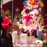 <p>Ziya created a Ziya Bloom Tree to raise money for Ann&#x27;s Place in Danbury and received an honorable mention.</p>