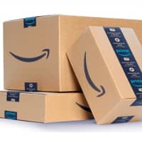 <p>Amazon is adding seasonal employees.</p>