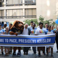 <p>Students were on hand to welcome the new president, who comes to Pace from Oberlin College.</p>