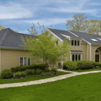 <p>From the front, 33 Hemlock Hills in Chappaqua doesn&#x27;t appear to be out of the ordinary.</p>