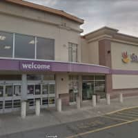 <p>A bank inside a Bridgeport Stop &amp; Shop was robbed by a man who said he had a bomb.</p>