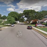 <p>The area of 1st Avenue in South Farmingdale where the homicide happened.</p>
