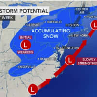 <p>A look at the broad area where accumulating snowfall is expected.</p>
