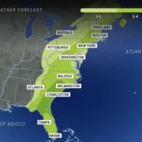 <p>AccuWeather is predicting it will be wet in the DMV region this weekend.
  
</p>