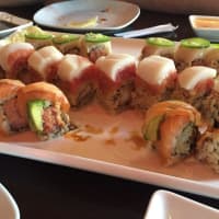 <p>Toro lures locals with its fresh fish, specialty plates, and hibachi.</p>