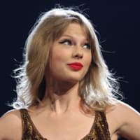 Taylor Swift's Private Jet Touched Down In Philadelphia, College Jet Tracker's Site Says