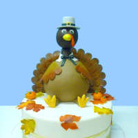 <p>Thanksgiving Holiday Cake by Lovely Cakes</p>
