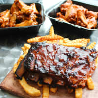 <p>Wings Over Fairfield offers ribs, wings, sandwiches and wraps.</p>