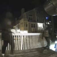 <p>CLICK accompanying video to see fleeing robbers.</p>