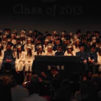 <p>The Hendrick Hudson Class of 2013 at SUNY Purchase.</p>