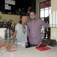 <p>Norwalk resident Briana Pennell and Stamford&#x27;s Chris Barrett are opening their first Steam Coffee Bar location at Westport&#x27;s Greens Farms Metro-North station.</p>