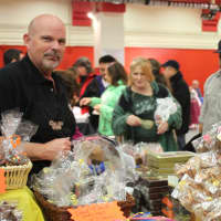 <p>Dave Larsen of Scarsdale&#x27;s Chocolate Works interacts with customers.</p>