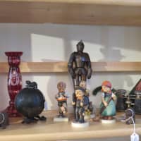 <p>Trinkets, toys and other things were available in Bedford during the weekend.</p>