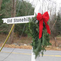 <p>Swag on Old Stonehill Road signpost.</p>