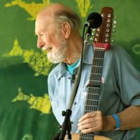 <p>A call to rename the Tappan Zee Bridge for Pete Seeger is faining some interest after the legendary songwriter and conservationist died this week.</p>