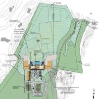 <p>The east and west wing would be replaced and increased by 112,887 square feet if the Spa at New Castle gets built. </p>