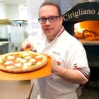 <p>Celebrity Chef Bruno DiFabio was a guest judge on the Food Network show &quot;Chopped.&quot;</p>
