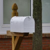 <p>Police are warning backcountry Greenwich residents about a string of mail thefts.</p>