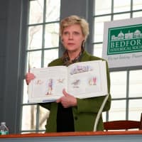 <p>Roberts reads from her latest book, &quot;Founding Mothers: Remembering the Ladies.&quot; </p>