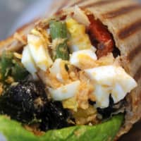 <p>Palmwich offers a variety of healthy sandwiches and salads. </p>