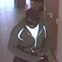 <p>The suspect who robbed the TD Bank in Fairfield made off with an undetermined amount of cash. </p>