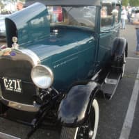 <p>A 1928 Ford Model A.</p>