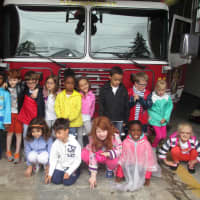 <p>Also on the tour for the Chapel School students was the Tuckahoe Fire Department. </p>