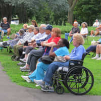 <p>Several New Rochelle seniors were bussed to Hudson Park to listen to the Lou Volpe Quartet.</p>