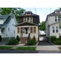 <p>This house at 27 Lee Ave. in Yonkers is open for viewing on Sunday.</p>
