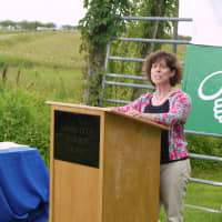 <p>Amy Paterson, executive director of the Connecticut Land Conservation Council, speaks in Easton on Monday about the State of the Birds in Connecticut. </p>