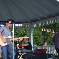 <p>The Chappaqua summer concert series drew to a close Wednesday, July 30, with a performance by Tramps Like Us.</p>