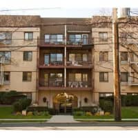 <p>An apartment at 2201 Palmer Ave. in New Rochelle is open for viewing on Sunday.</p>