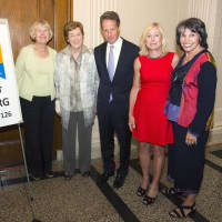<p>Joining Mr. Geithner are: Fortune magazine editor Carol Loomis, who moderated the evening; The Center&#x27;s co-presidents, Trish Doyle and Janet Demasi; and The Center&#x27;s executive director, Blythe Hamer. 
</p>