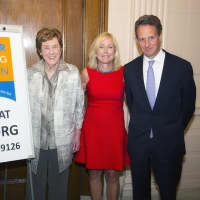 <p>Carol Loomis, a former Fortune magazine editor, Blythe Hamer, executive director of The Center for Continuing Education in Mamaroneck, and former US Treasury Secretary Timothy Geithner at The Center&#x27;s fundraiser &quot;An Evening with Timothy Geithner.&quot; </p>