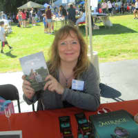 <p>Kristi Cook is the author of a series of books set in Tarrytown. </p>
