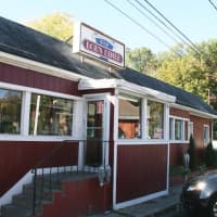 <p>Bob Diner celebrates 60 years of business. </p>