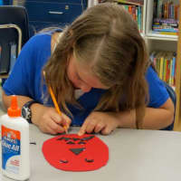 <p>Students created arts and crafts in honor of Native American culture. </p>
