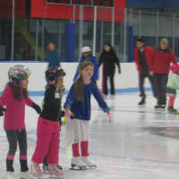 <p>More Mamaroneck skaters having fun on the ice.</p>