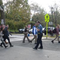 <p>Students returning to Rye High School about 11:25 a.m.</p>