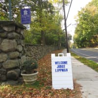 <p>A sign welcomed New York Chief Judge Jonathan Lippman along Boston Post Road in Rye on Tuesday.</p>