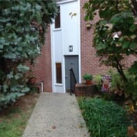 <p>An apartment at 140 North Broadway in Irvington is open for viewing on Sunday, Nov. 23.</p>