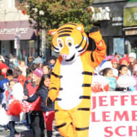 <p>New Rochelle&#x27;s Thanksgiving parade featured Jefferson Elementary School.</p>