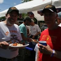 <p>Two Vietnam Vets meet at the contest.</p>
