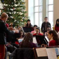 <p>Students perform music. </p>