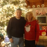 <p>The Settis decorate their Norwalk home -- inside and outside -- for the holidays. </p>