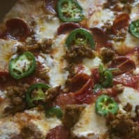 <p>The Hot, Hot, Hot Pizza from Strada 18 </p>