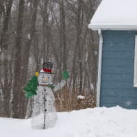 <p>A happy snowman in Putnam Valley.</p>