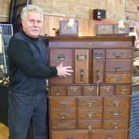 <p>Mamaroneck Schools Foundation is hosting the Larchmont Antiques and Collectibles Show. </p>